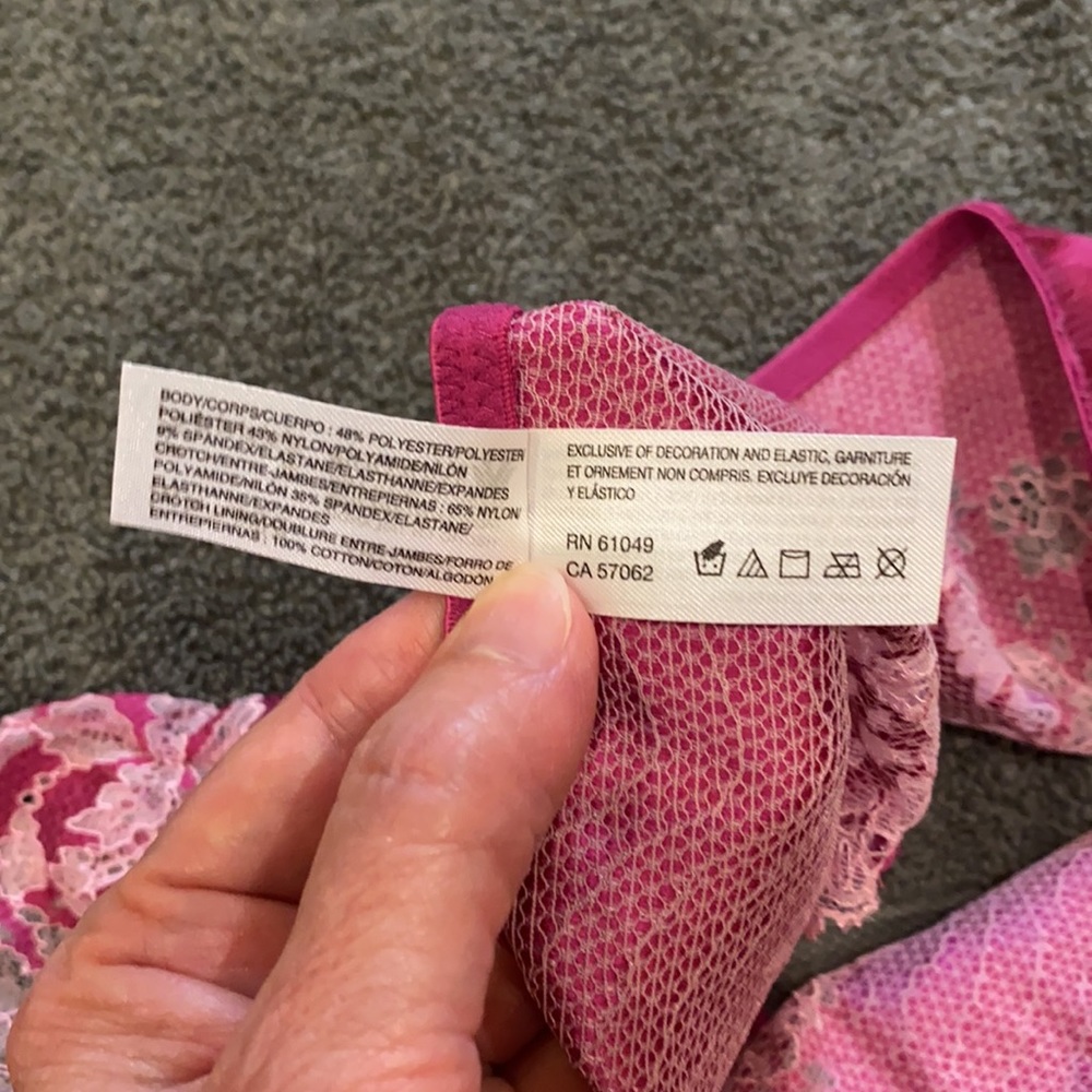Women’s Wacoal Lace Affair thong panties NWOT XL/8 - Picture 5 of 8